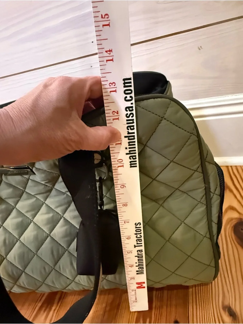 Maxbone Quilted Dog Sport Carrier Bag Olive Green EUC Airline Approved